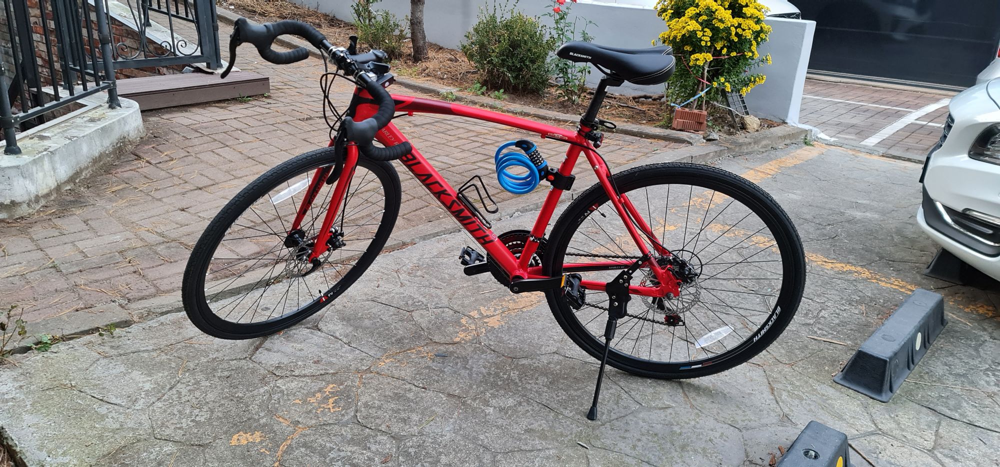 Red screet racing bicycle