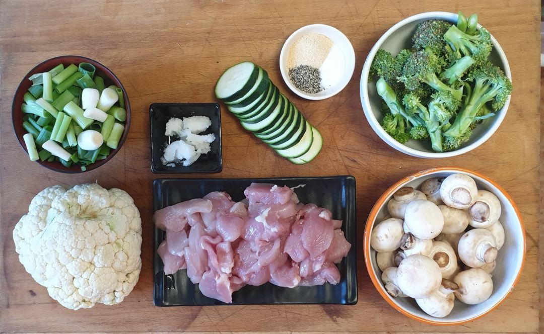 broccoli, chicken, mushrooms, zucchini, coconut oil, salt, pepper